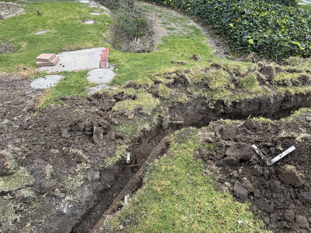 Plumbing repair service by 911 Drain Lines and Plumbing technician